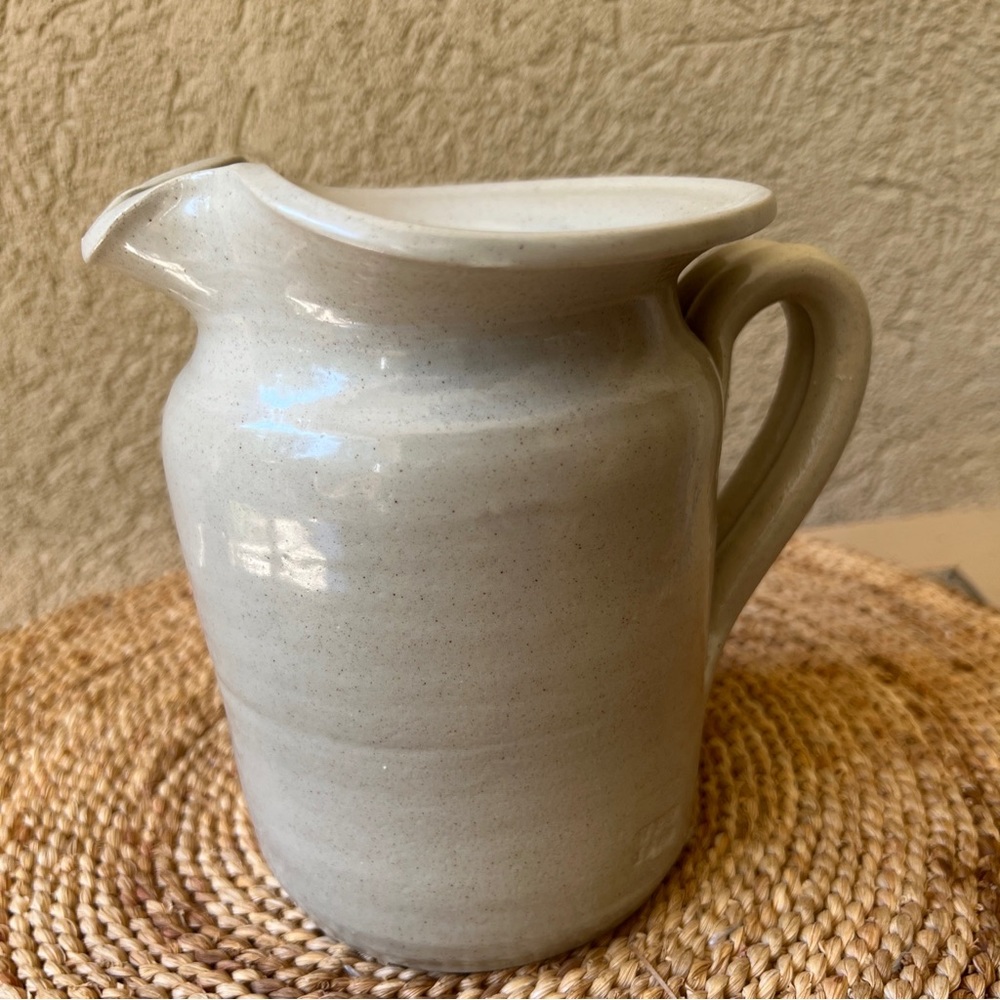 NEW Williamsburg pottery salt glazed cobalt blue leaf floral pitcher jug 6” tall - Picture 2 of 7